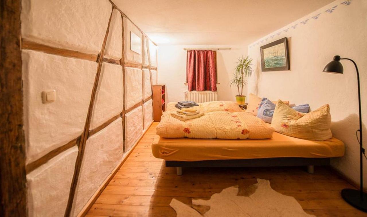 Appartement Wohnen Im Denkmal à Gumperda Extérieur photo